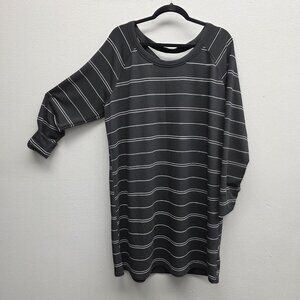 Maurices Shirt Womens 1 Black White Stripe Criss Cross Back 3/4 Sleeve Tunic